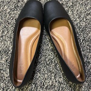 Nordstrom rack black flats